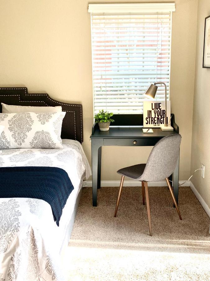 Spacious 2Br&2Ba Med Center Apt, Free Parking&Shuttle Х'юстон Екстер'єр фото